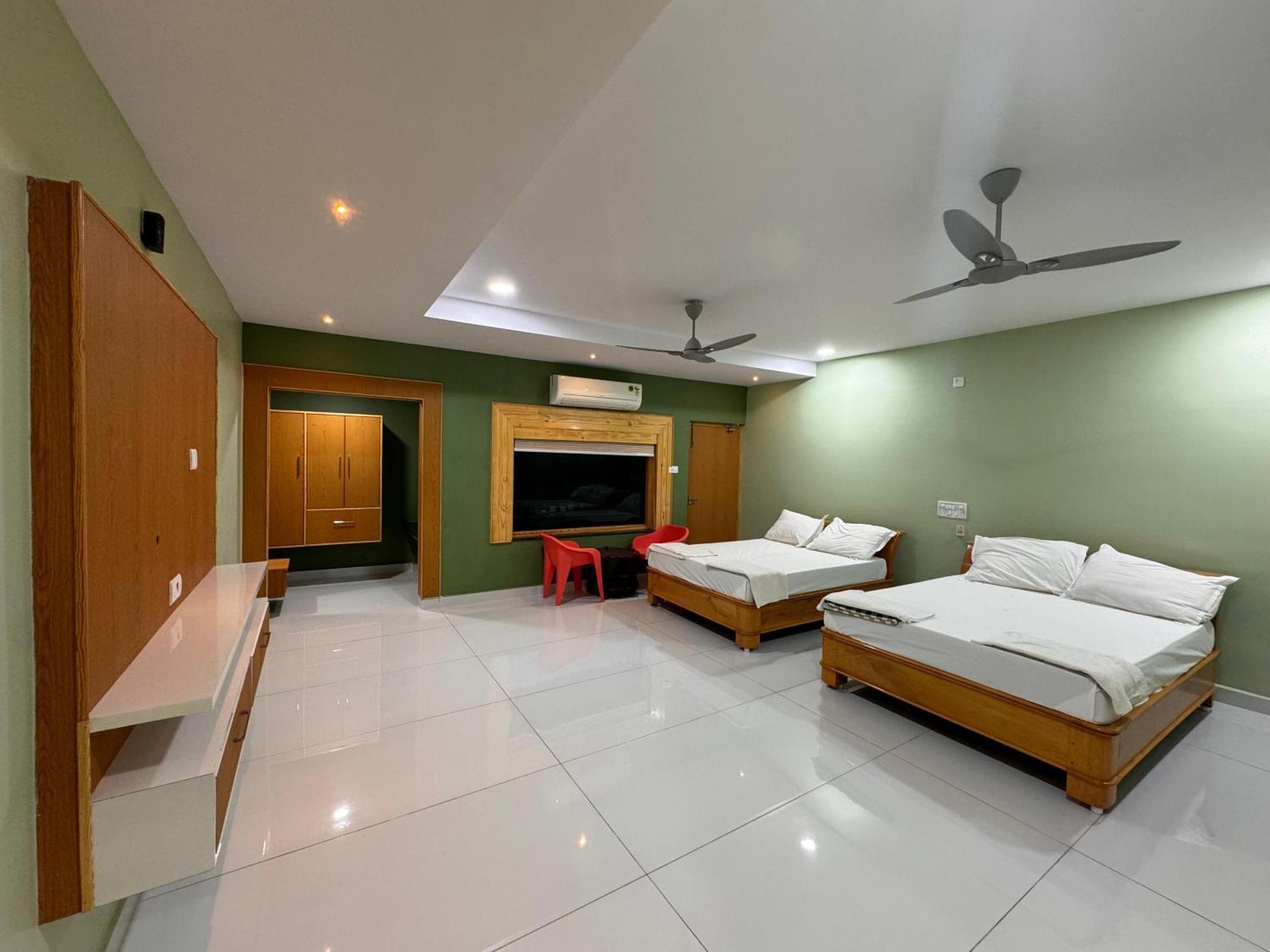 Yanam Resorts מראה חיצוני תמונה