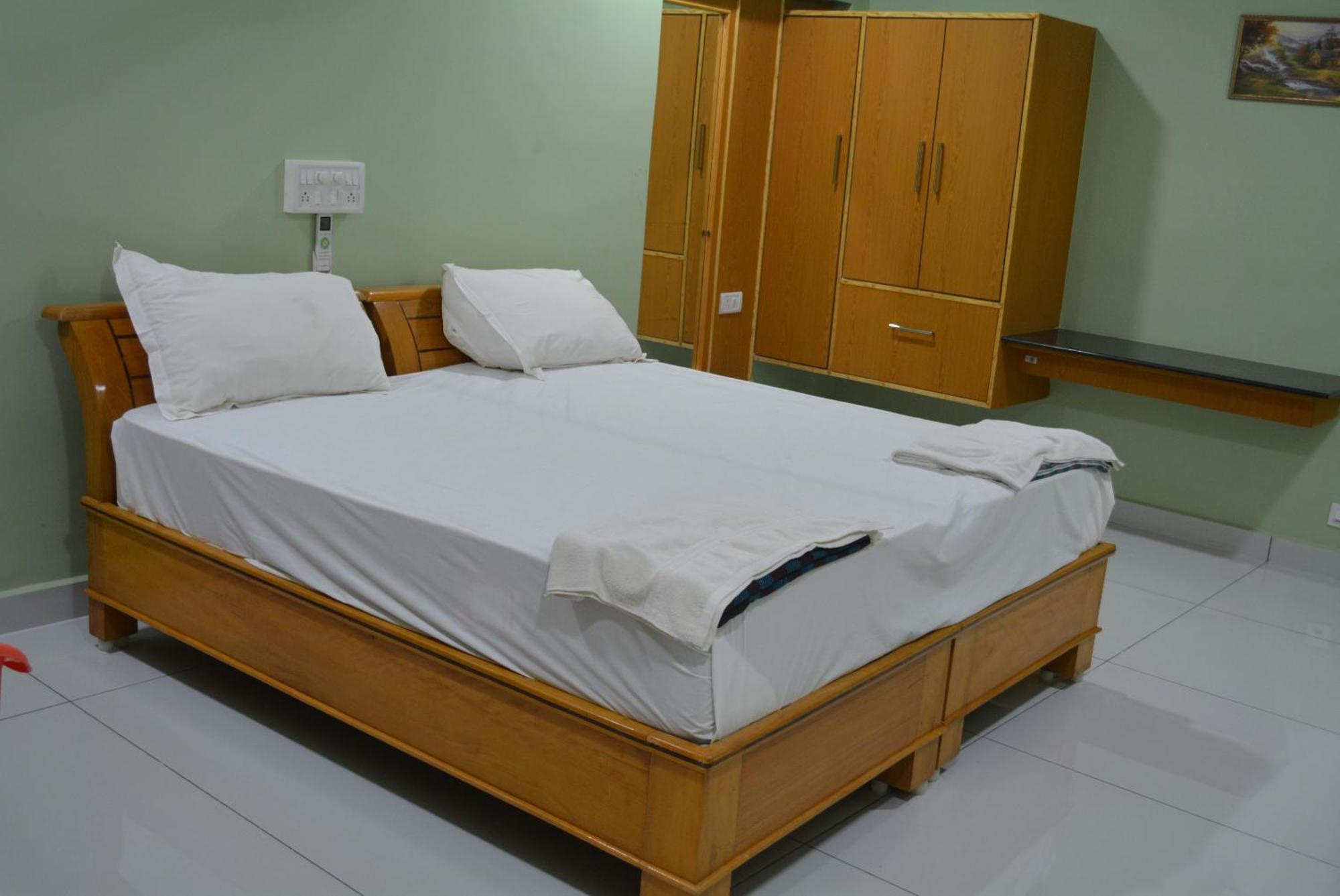 Yanam Resorts מראה חיצוני תמונה