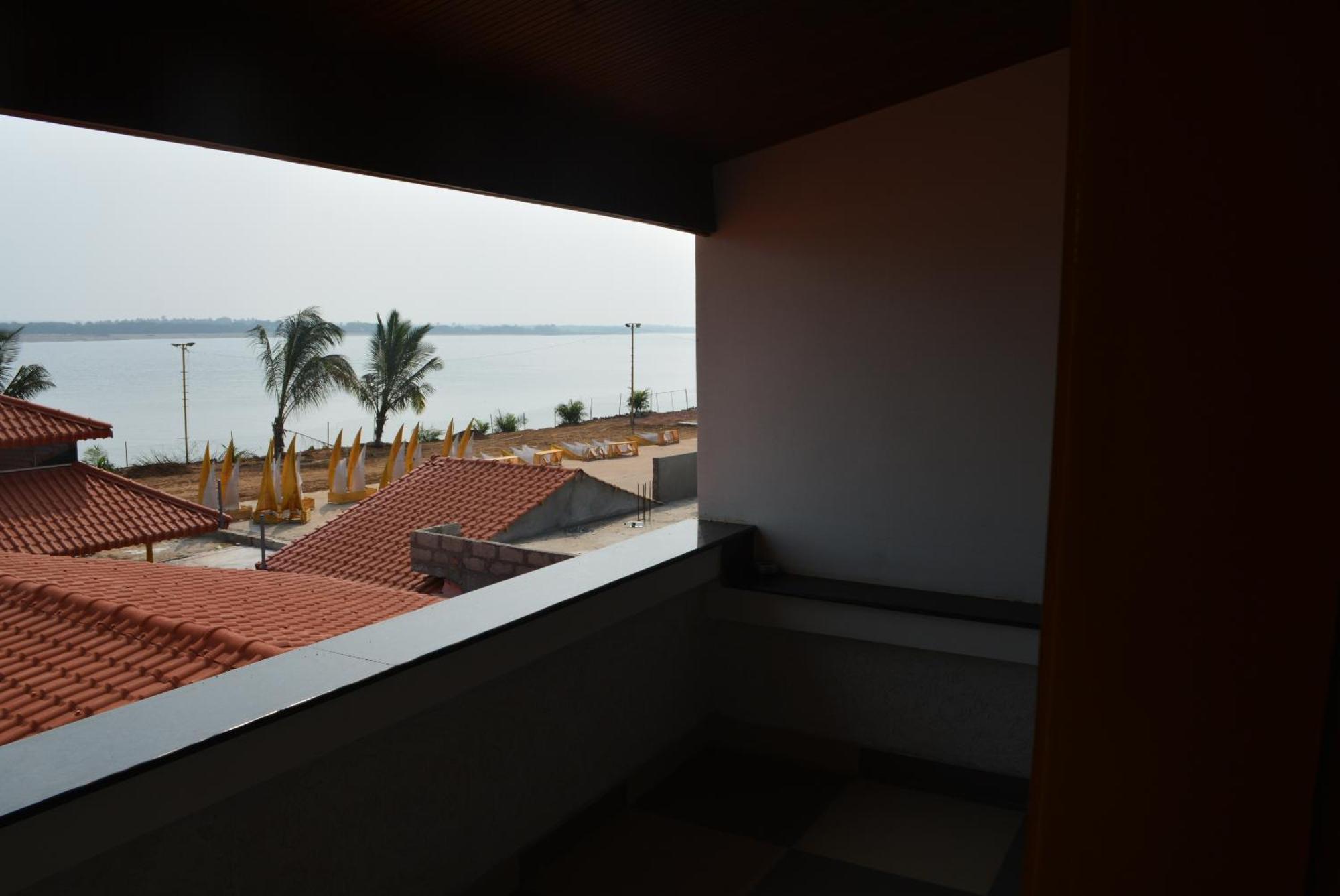 Yanam Resorts מראה חיצוני תמונה