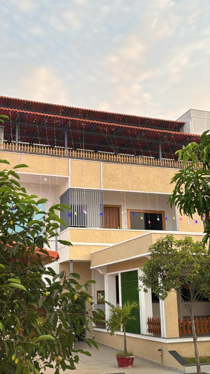 Yanam Resorts מראה חיצוני תמונה